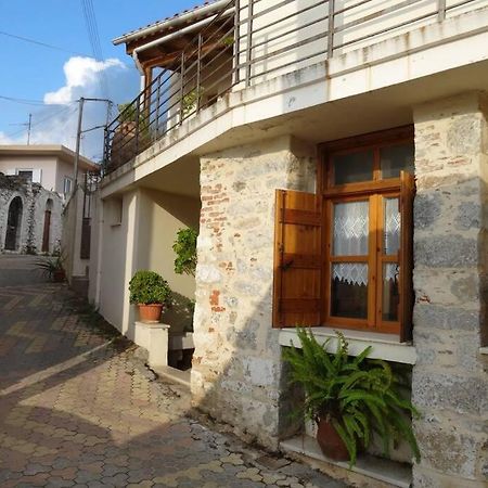 Traditional Cretan Stone House In The Center Of Crete Litos Exterior foto